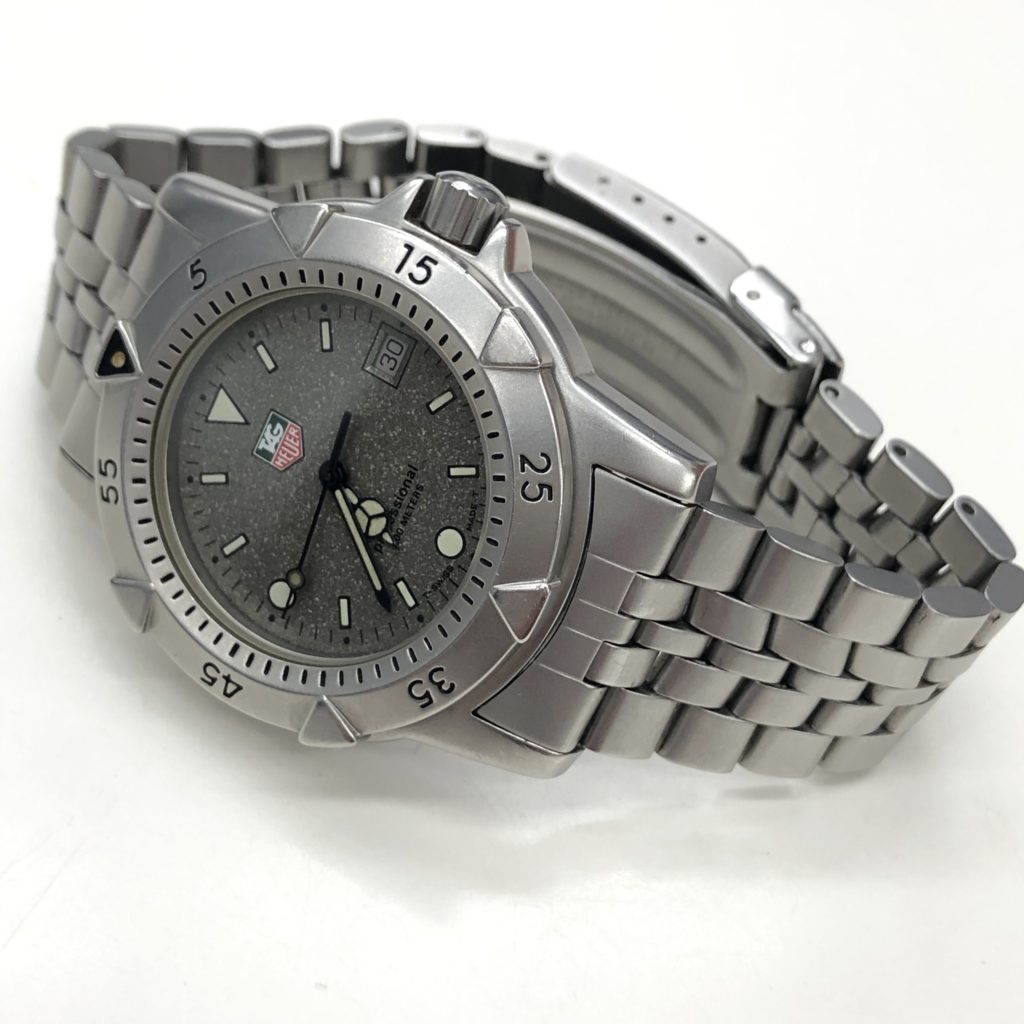 【買取情報】タグホイヤー プロフェッショナル メンズ腕時計 959.713G