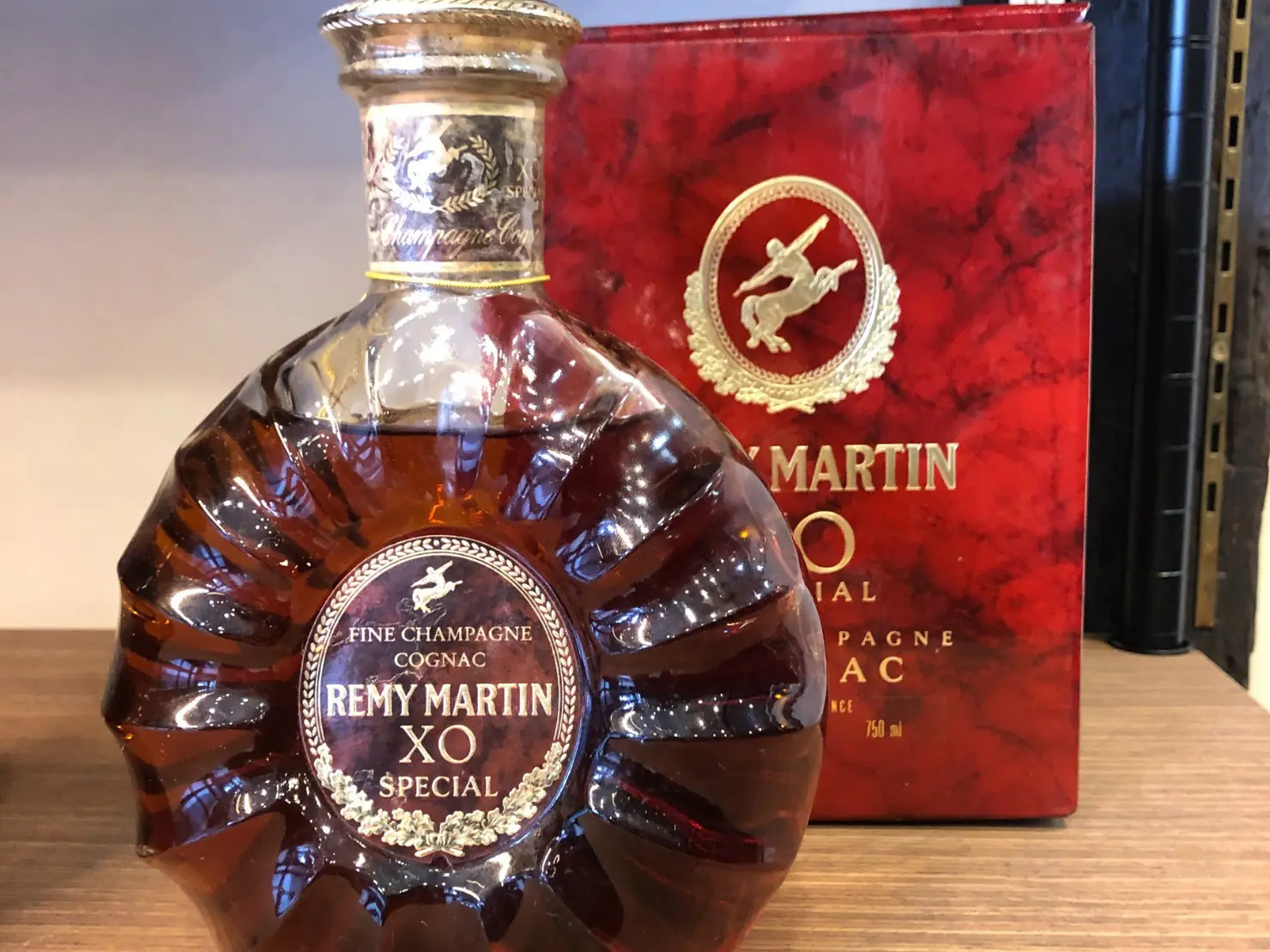 未開封　REMY MARTIN XO SPECIAL コニャック　古酒 専用 REMY MARTIN レミーマルタン XO スペシャル コニャック 古酒